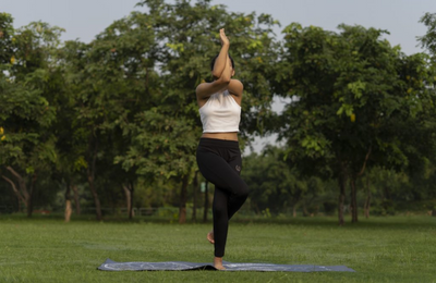 How To Do Eagle Pose (Garudasana)